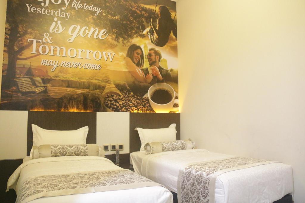 Malang City Boulevard Homestay Buitenkant foto