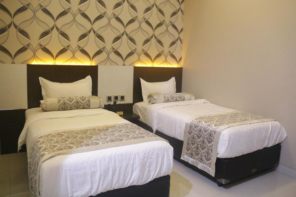 Malang City Boulevard Homestay Buitenkant foto