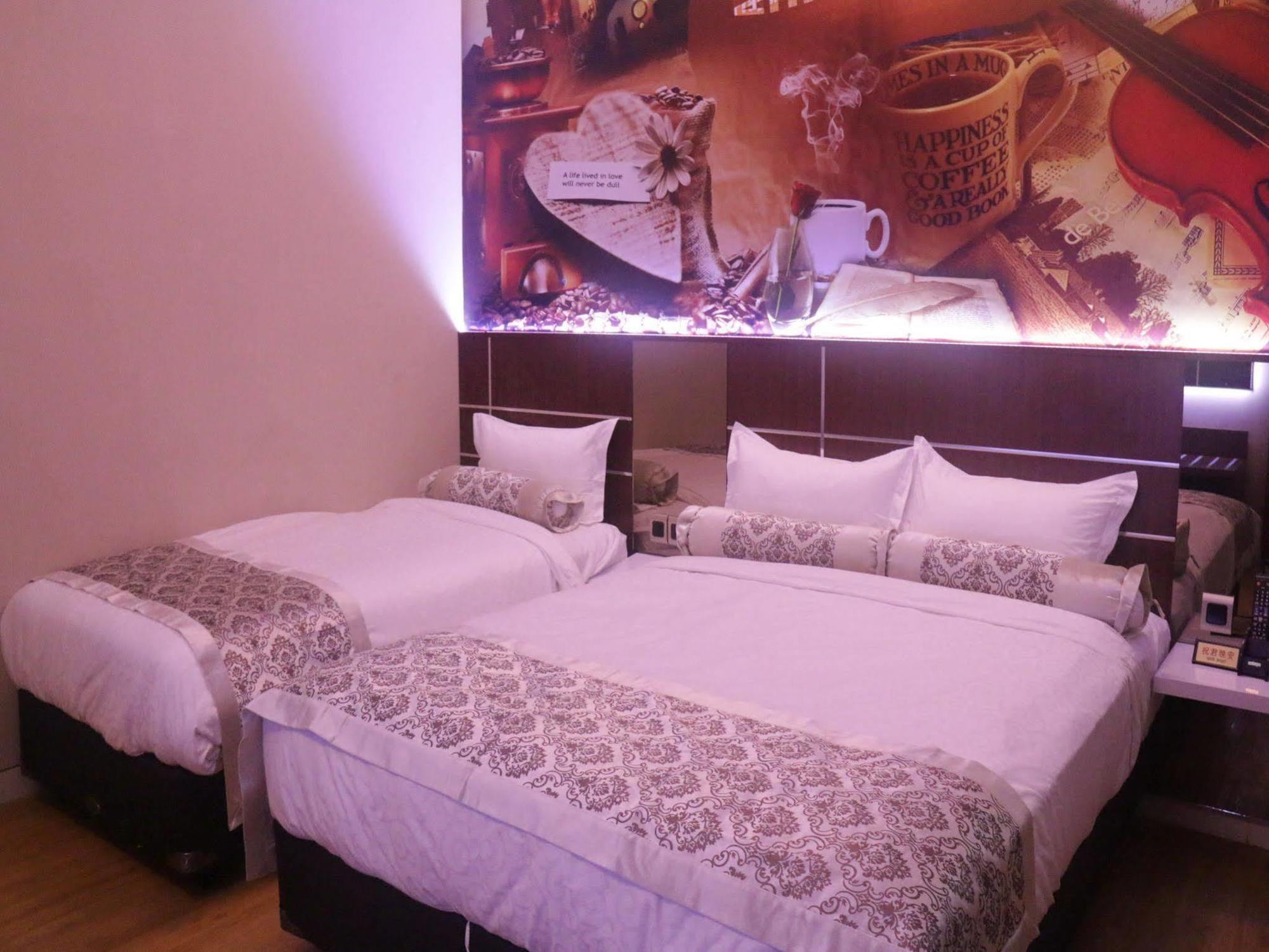 Malang City Boulevard Homestay Buitenkant foto