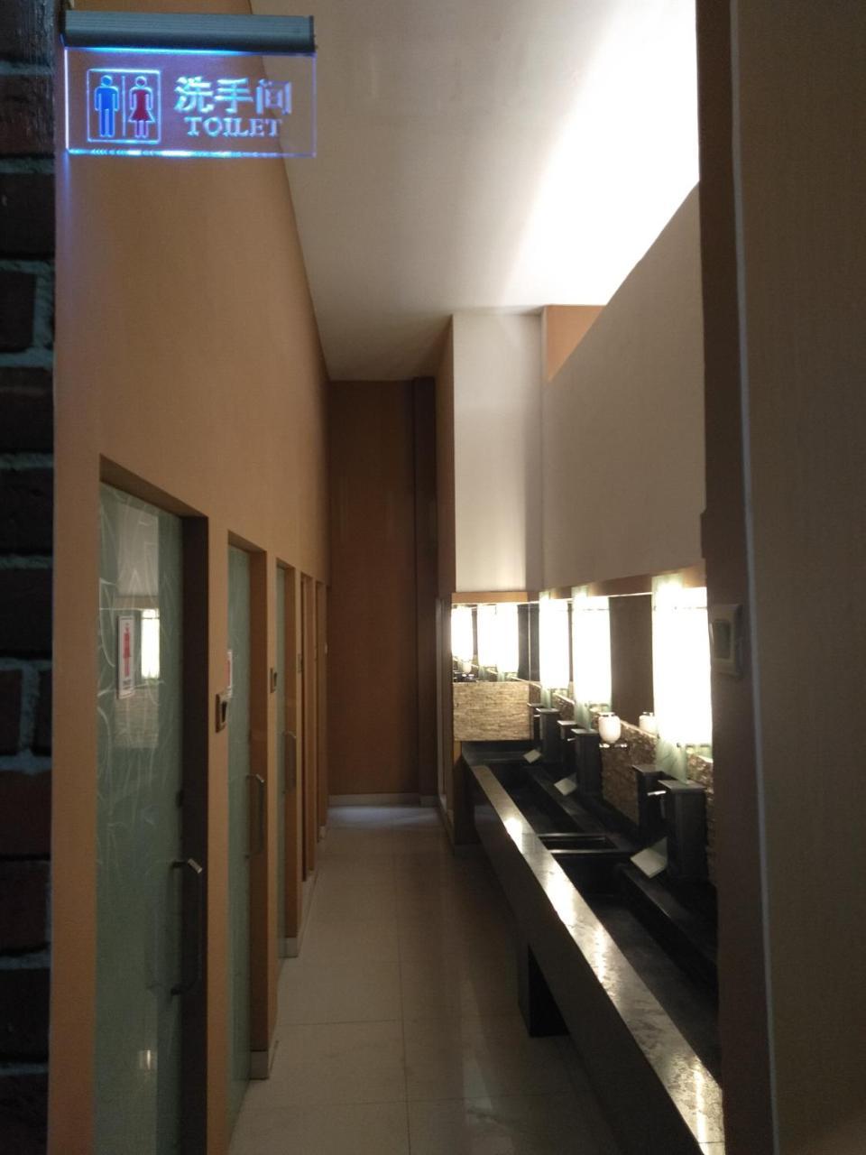 Malang City Boulevard Homestay Buitenkant foto